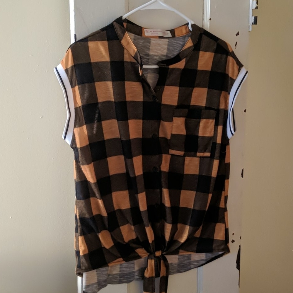 Plaid top